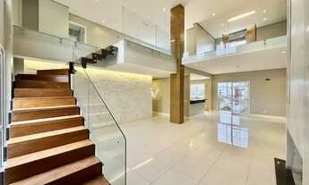 Imagem: Ampla cobertura duplex com 4 dormitórios