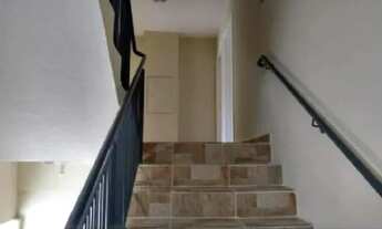 Imagem 2: Alugo APTO 2D com garagem