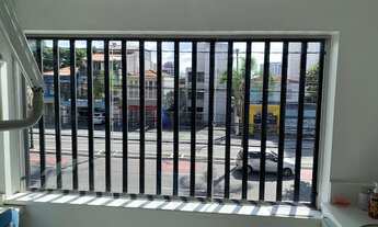 Imagem 4: Sobrado para aluguel e venda possui 220 metros quadrados com 4 quartos