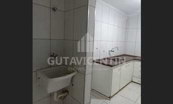 Imagem 6: R$175mil Camélias térreo, privativo, 2dorm wc e cozinha reformados