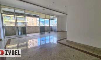 Imagem 2: Apartamento na quadra da praia , com 3 dormitórios à venda, 140 m² por R$ 4.400.000 - Leb