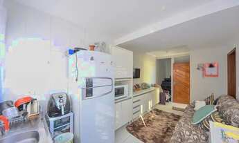 Imagem 2: Sobrado para venda com 69 metros quadrados com 2 quartos em Capão Raso - Curitiba - PR