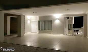 Imagem 7: Casa com terreno grande e excelente acabamento