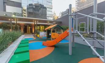 Imagem 7: Apartamento para venda tem 243 metros quadrados com 3 quartos em Petrópolis - Porto Alegre