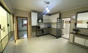 Imagem 7: Casa térrea com 282 metros quadrados, disponível para venda no Parque Industrial, Campinas