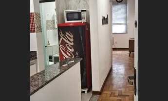 Imagem 2: Kitnet/conjugado para aluguel possui 35 metros quadrados em Copacabana - Rio de Janeiro