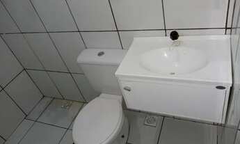 Imagem 7: Alugo casa, sem depósito, pagou entrou, sem conta de água e R$20,00 de Luz