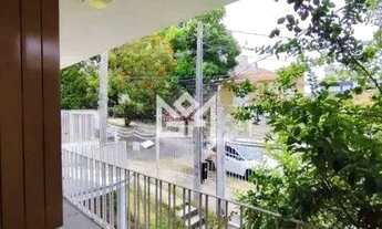 Imagem 4: Casa mobiliada para aluguel em Vila Ipiranga, Porto Alegre 3 quartos, piscina e varanda g