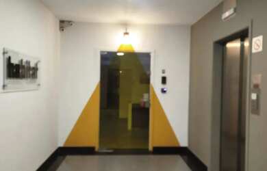 Imagem 5: Sala comercial reformada - padrão alto, com 247m², à Rua México, nº 11