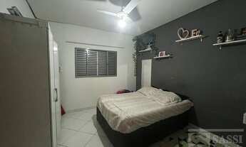 Imagem 3: Casa em VILA CASTELAR