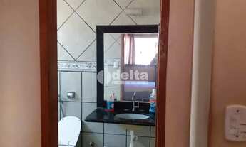 Imagem 6: Casa residencial disponível para venda no bairro Granada em Uberlândia-MG