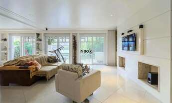 Imagem: Casa em Condomínio com 5 Suítes, 375m²