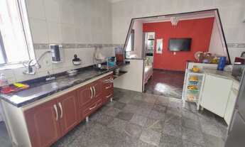 Imagem 2: Casa para venda em Vila Carmela II com 3 quartos , 140m²