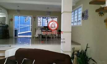 Imagem 5: Casa à Venda em Jardim Terras de São João, Jacareí, 3 Suítes