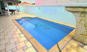 Imagem: Casa com 5 suítes, 3 vagas, 500m2 no City