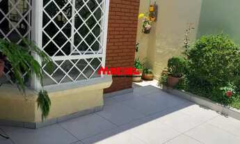 Imagem: Casa com Piscina no Jardim das Industrias!!!!