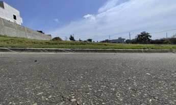 Imagem 4: Terreno de 360m² em Condomínio Fechado de Alto Padrão Pronto para Construir