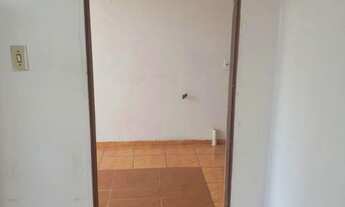 Imagem 3: ALUGA-SE Casa com 2 dormitórios