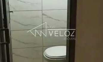 Imagem 4: Casa de rua : Duplex / Residencial / Glória