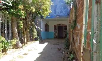 Imagem 2: QR 427 Ótimo Sobrado com 3 Casas com 2 Quartos Escriturado em Samambaia Norte DF