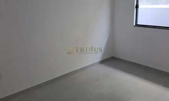 Imagem 7: Linda e moderna casa no bairro São Sebastião na parte de trás do Madri