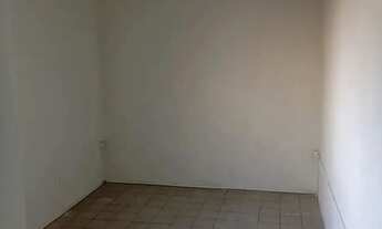 Imagem 7: Imóvel para aluguel possui 82 metros quadrados com 3 quartos em Encruzilhada - Recife - PE