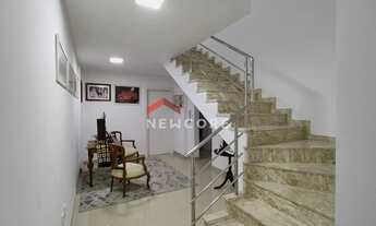 Imagem: Cobertura em Rua 254 - Meia Praia - Itapema/SC