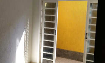 Imagem 2: Casa Independente com Garagem e Suíte em Coelho da Rocha