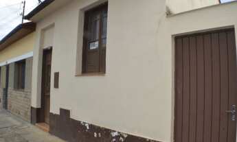 Imagem 1: A.V) Casa na região do Campo limpo