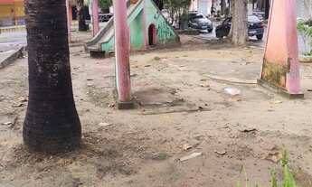 Imagem 6: Prédio comercial e moradia