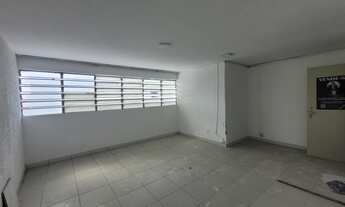 Imagem 3: Sala comercial em cima da Pães e Delicias