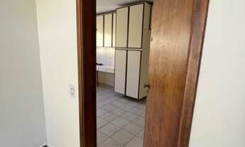 Imagem 3: Sobrado para venda possui 200 metros quadrados com 3 quartos em Vila Morse - São Paulo - S