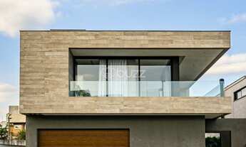 Imagem: Casa de condomínio para venda possui 335