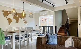 Imagem: Sobrado em condomínio fechado no Ecoville