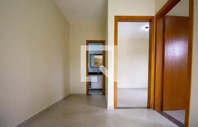 Imagem 2: Apartamento para Aluguel - Campeche, 2 Quartos, 64 m2