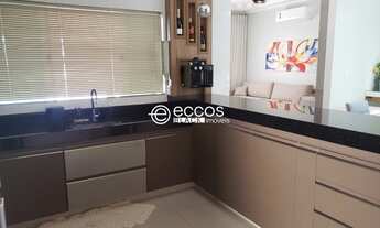 Imagem 4: CASA RESIDENCIAL em UBERLÂNDIA - MG, JARDIM BOTÂNICO