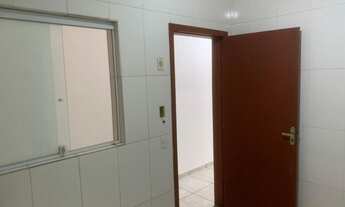 Imagem 3: Apartamento para aluguel possui 42 metros quadrados com 3 quartos em Campos Elíseos - São