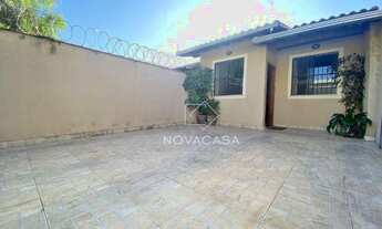 Imagem 3: Casa 03 quartos, suíte, piscina, 02 vagas no Jardim Guanabara