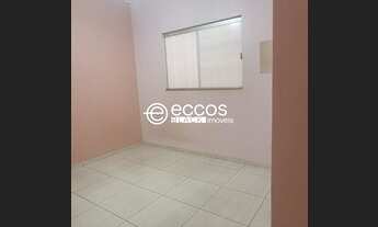 Imagem 6: CASA RESIDENCIAL em UBERLÂNDIA - MG, SANTA ROSA