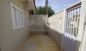 Imagem 2: Casa Padrão em Bady Bassitt