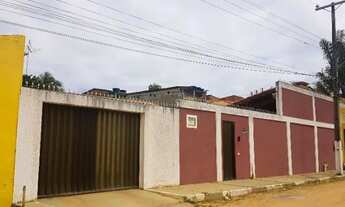 Imagem 2: CASA 3/4 Aluguel com Piscina e Churrasqueira em Condomínio Fechado em Lauro de Freitas