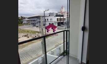 Imagem 2: Sobrado para Venda em Palhoça, ARIRIÚ, 2 dormitórios, 2 banheiros, 2 vagas