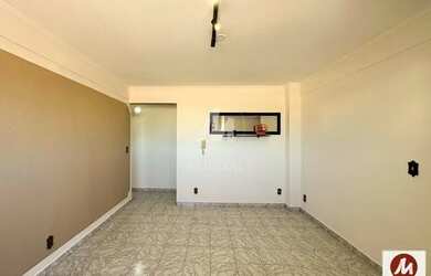 Imagem 2: Apartamento (tipo - padrao) 2 dormitórios, cozinha planejada, elevador, em condomínio fech