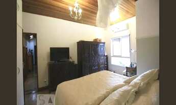 Imagem 6: Casa à Venda - Alto de Pinheiros, 3 Quartos, 260 m2