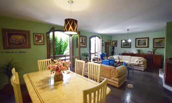 Imagem 5: Casa para Venda em Curitiba, Centro Cívico, 4 dormitórios, 1 suíte, 5 banheiros, 4 vagas