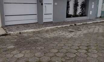 Imagem: Casa com piscina pra alugar no fim de semana