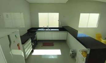 Imagem 7: Casa de Alto Padrão na Aruana: 5 quartos, 4 suítes, posição Leste - Confira!