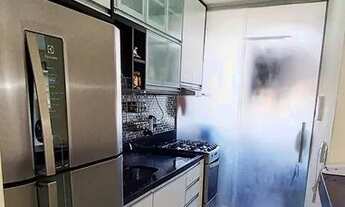 Imagem 2: Apartamento para venda tem 52 metros quadrados com 2 quartos em Centro - Lauro de Freitas