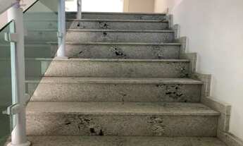 Imagem 5: Casa em condomínio tendo 3 dormitórios sendo1 suíte, uma sala dois Ambientes, 2 vagas de g