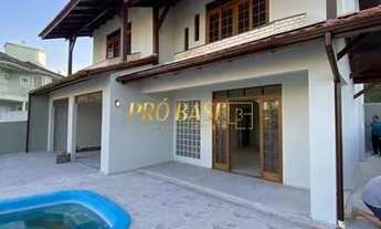 Imagem: Casa para venda possui 275 metros quadrados